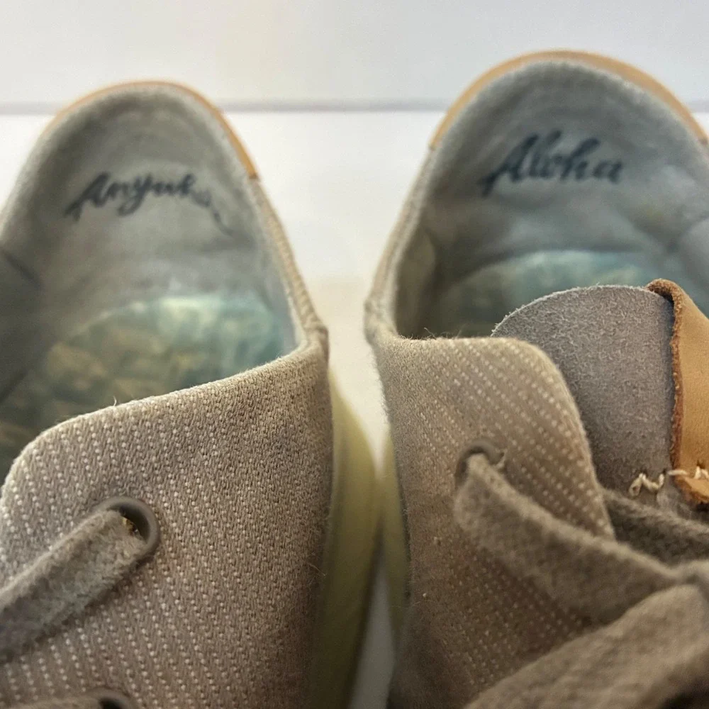 OluKai Ki'ihele Li Womens 9.5 Shoes Gray Tan Textile Lace Up Low Sneakers Casual